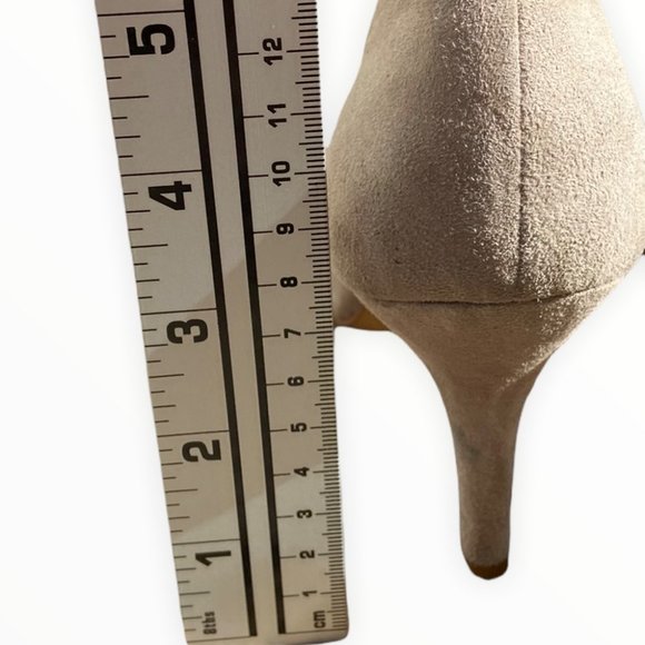Aldo Suede Leather Tan Beige D'Orsay Pumps Size 37 or 6.5 Round Toe 3 Inch Heels - Picture 7 of 12
